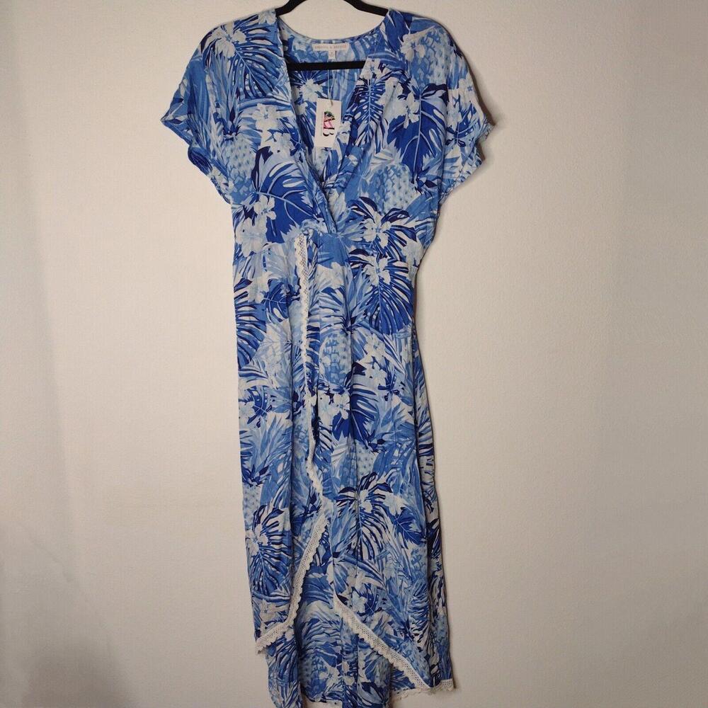 NWT America & Beyond Women's Blue/White Floral Dress/Cover Up Sz M